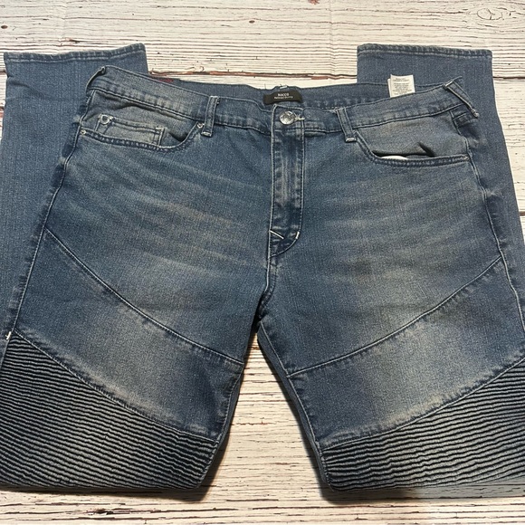 True Religion Jeans - Picture 4 of 9